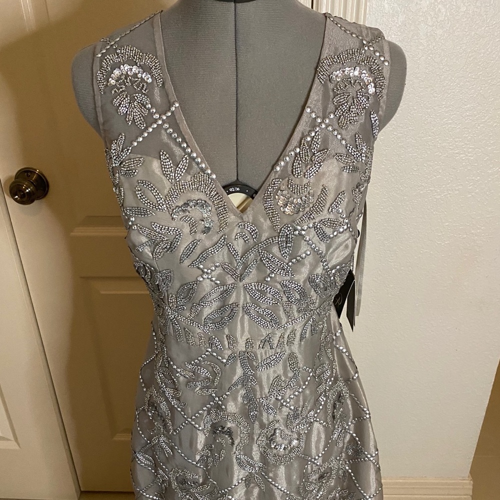 Adrianna Papell Grey Beaded Long Dress NWT (Sz 8)